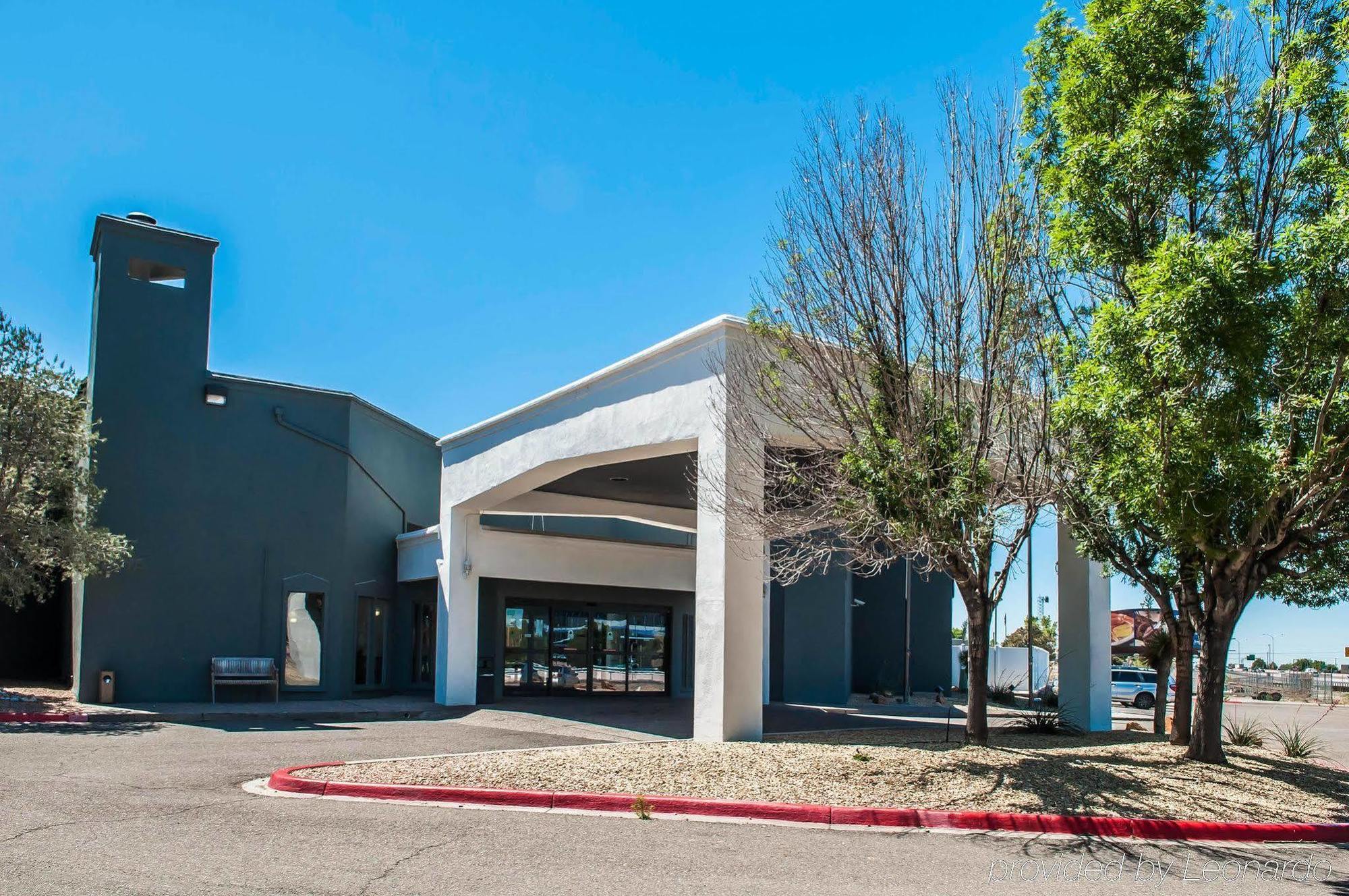 Pan American Inn And Suites Albuquerque Exterior photo